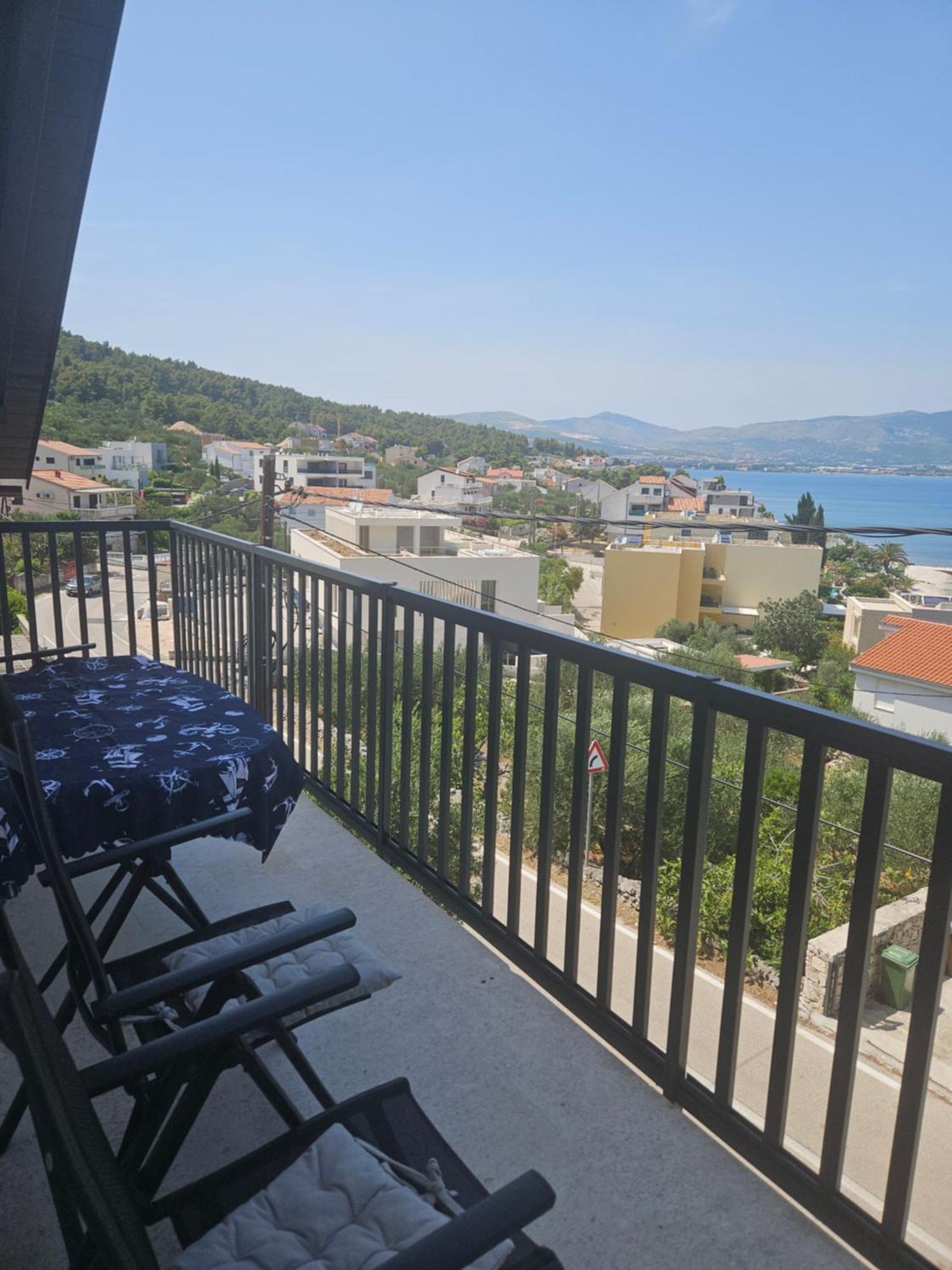 Sea Land 2 Apartment Trogir Exterior photo